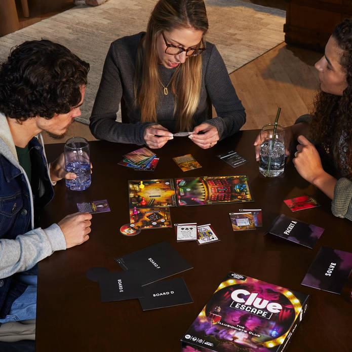 Produktbild Hasbro - Cluedo Escape Der Club der Magier 17 von 23